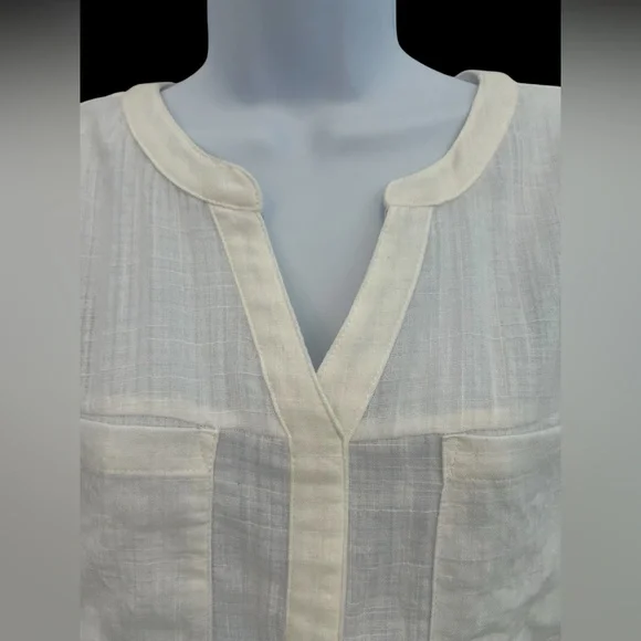 🆕 NWT 🤍 DOE & RAE White Gauze V-Neck Top | Short Sleeve | Women’s Small - Picture 3 of 10
